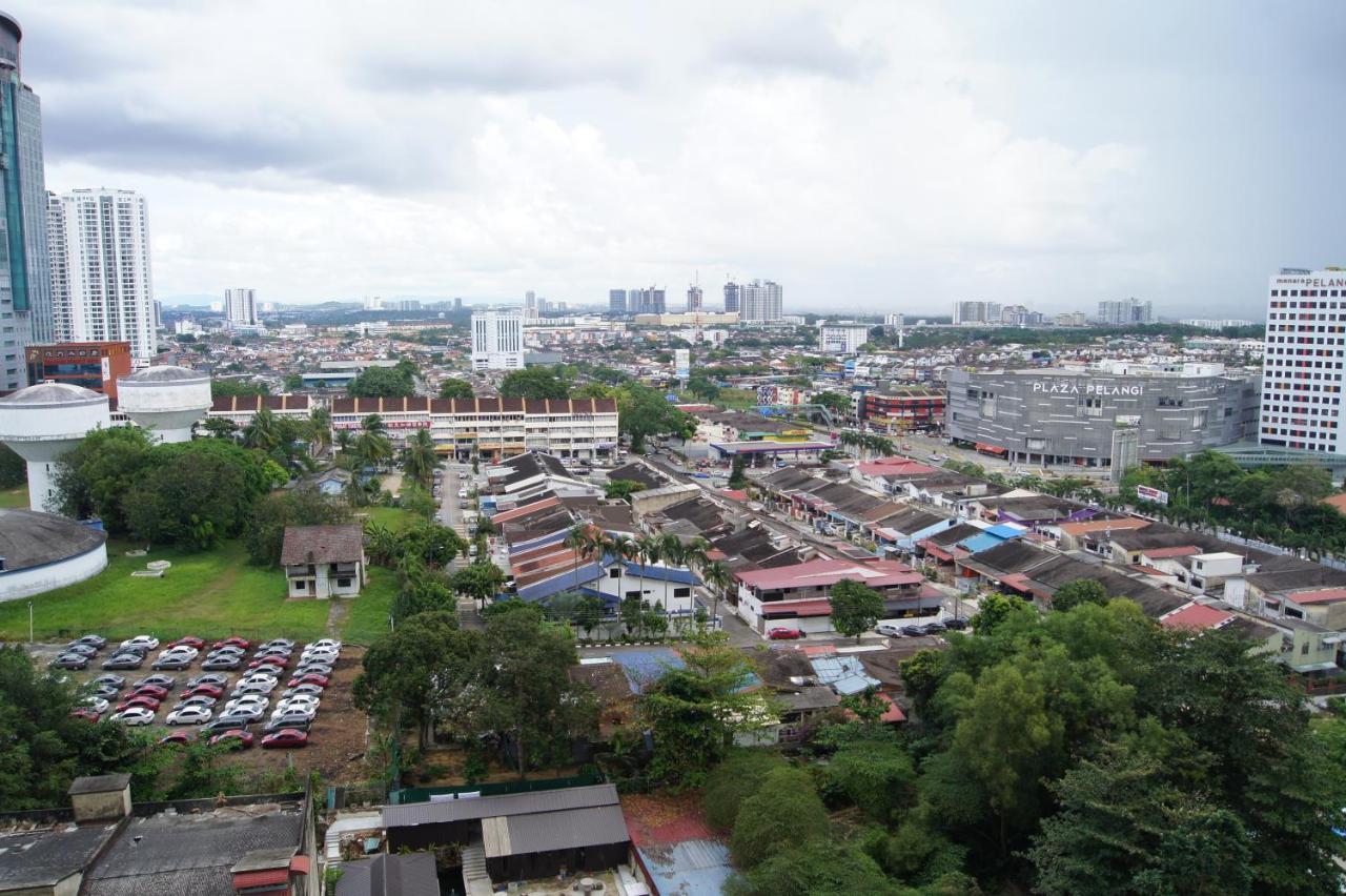 Twin Galaxy Suites By Iconic Bliss Johor Bahru Exterior foto