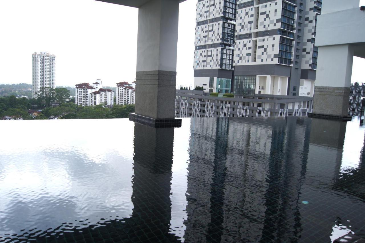 Twin Galaxy Suites By Iconic Bliss Johor Bahru Exterior foto